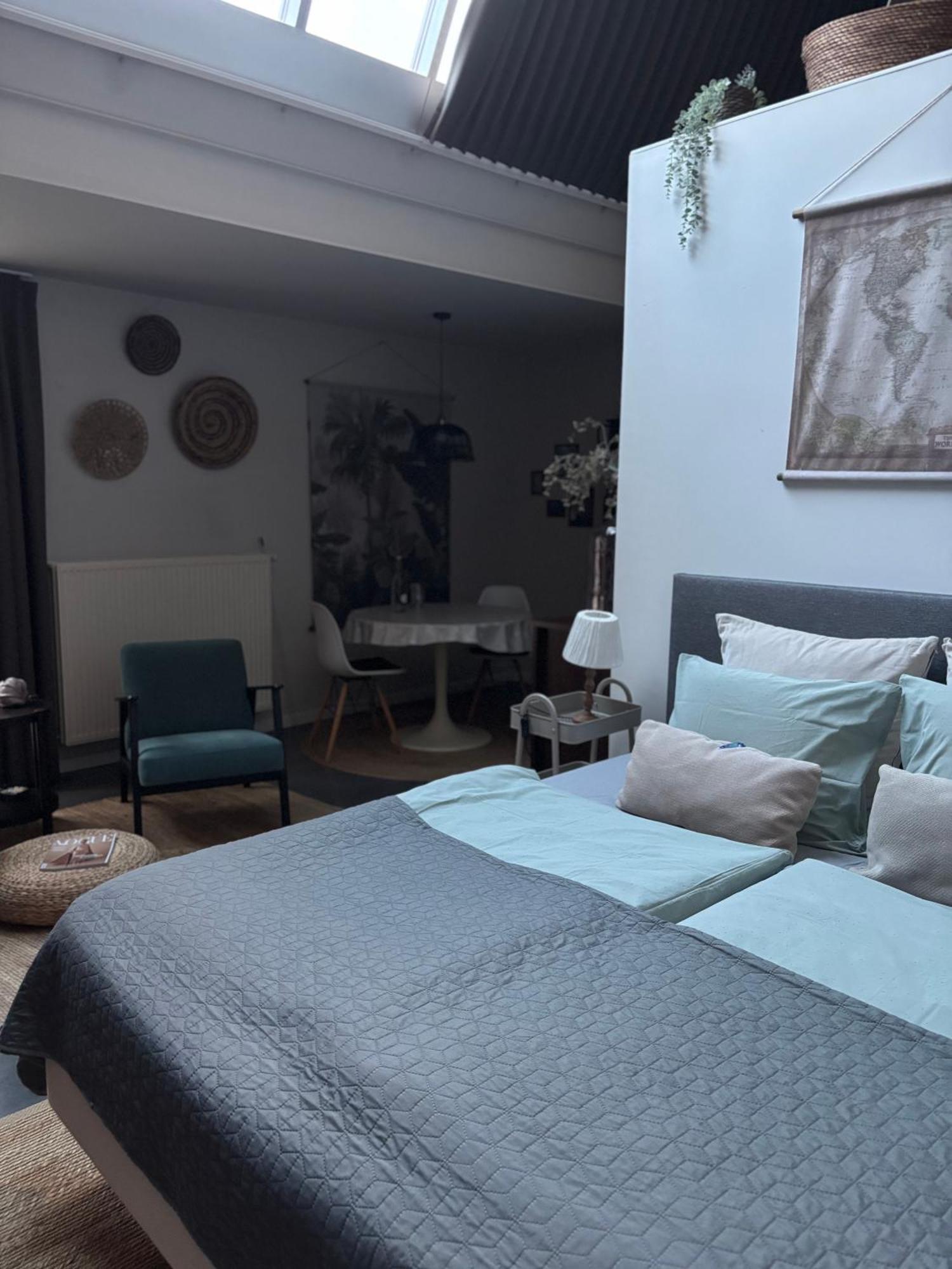 ברוז' Guesthouse De Loft מראה חיצוני תמונה